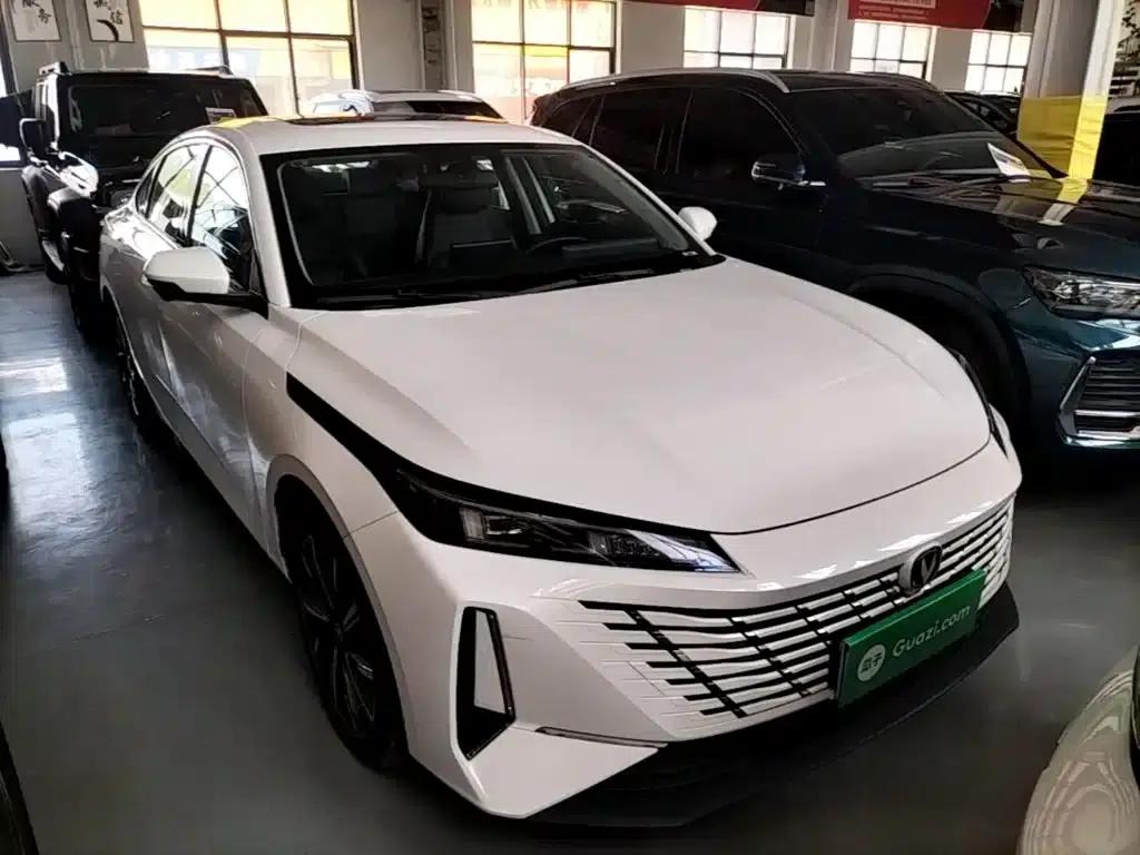 Changan Eado 2024 1.5T GDI Automatic Flagship Edition — миниатюра 4