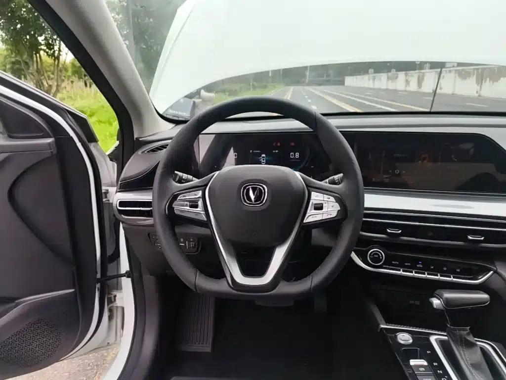 Changan Eado 2020 PLUS Blue Whale NE 1.4T GDI DCT Premium Edition — миниатюра 11