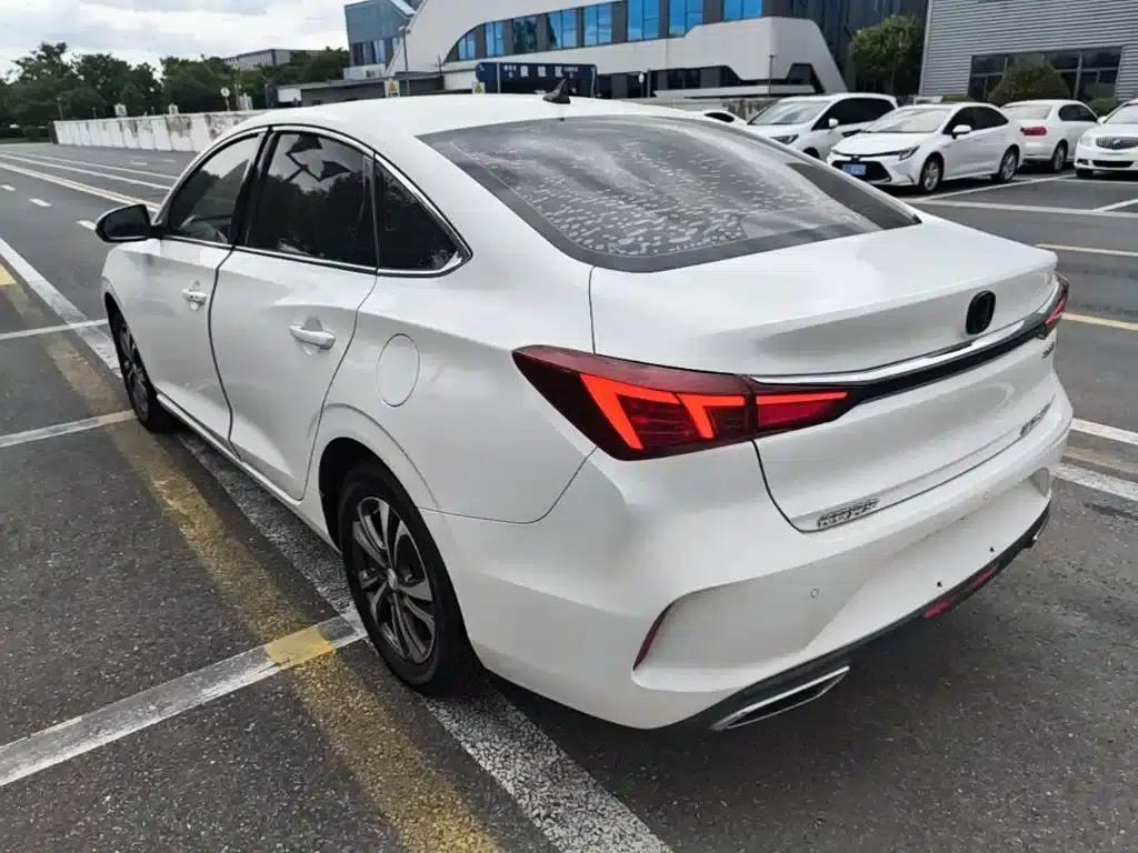 Changan Eado 2020 PLUS Blue Whale NE 1.4T GDI DCT Premium Edition — миниатюра 5