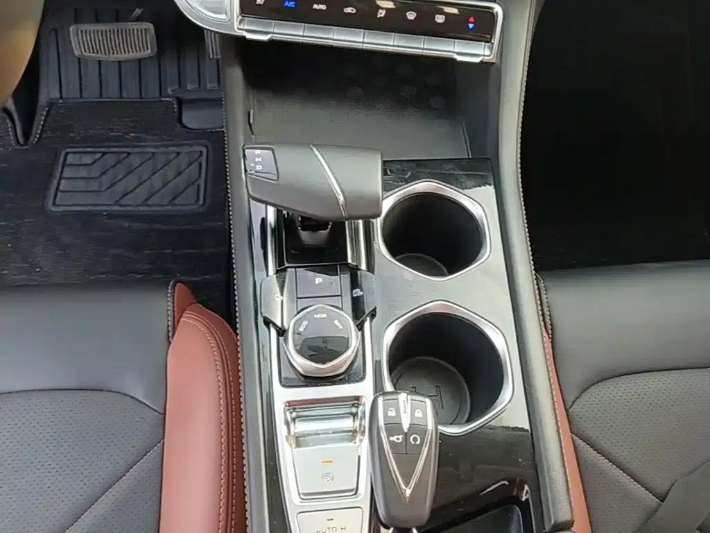 Changan Eado 2022 PLUS Blue Whale NE 1.4T GDI DCT Premium Edition — миниатюра 14