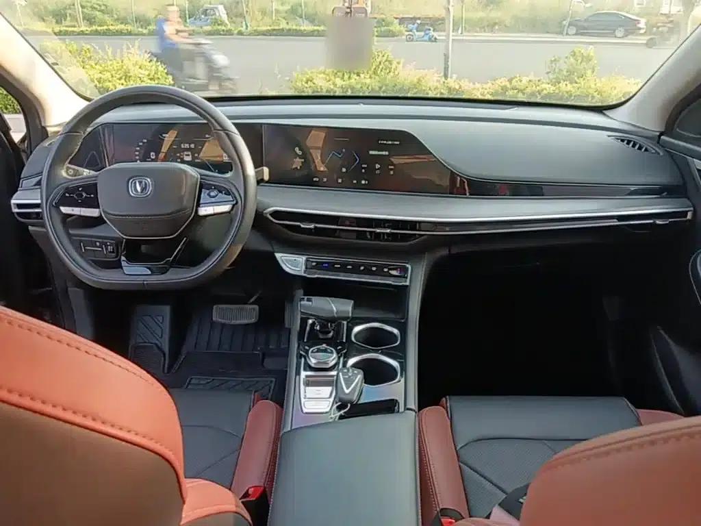 Changan Eado 2022 PLUS Blue Whale NE 1.4T GDI DCT Premium Edition — миниатюра 10