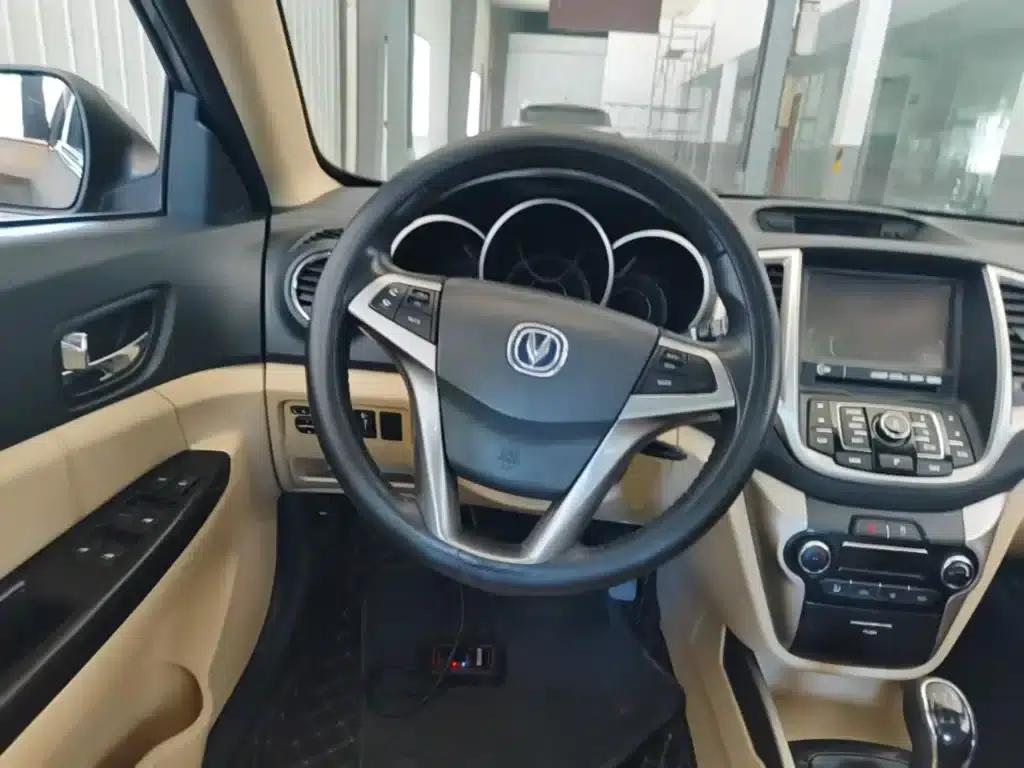 Changan Eado 2015 1.6L Manual Deluxe Edition (National V Emission Standard) — миниатюра 11