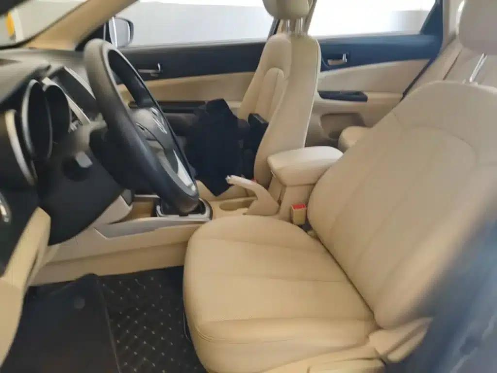 Changan Eado 2015 1.6L Manual Deluxe Edition (National V Emission Standard) — миниатюра 15