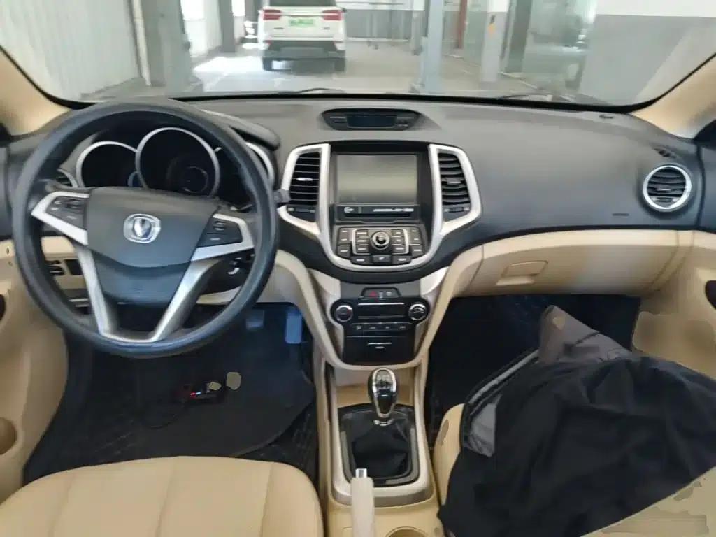 Changan Eado 2015 1.6L Manual Deluxe Edition (National V Emission Standard) — миниатюра 10