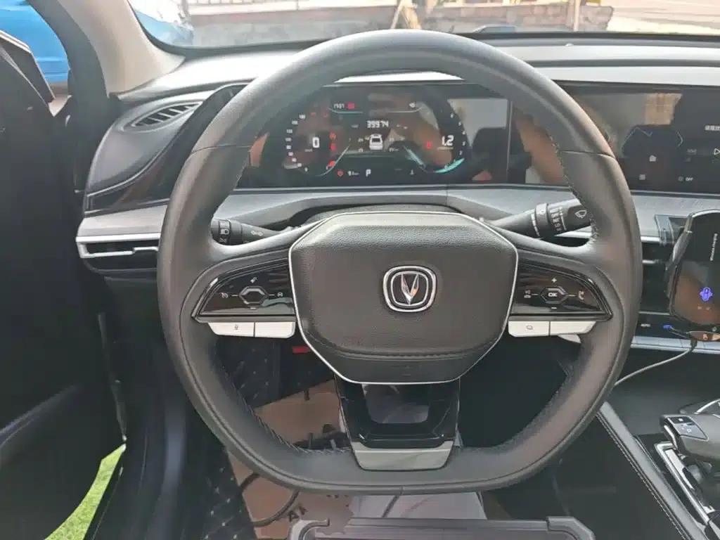 Changan Eado 2023 Enjoy Edition PLUS Blue Whale NE 1.4T GDI DCT Premium Edition — миниатюра 11