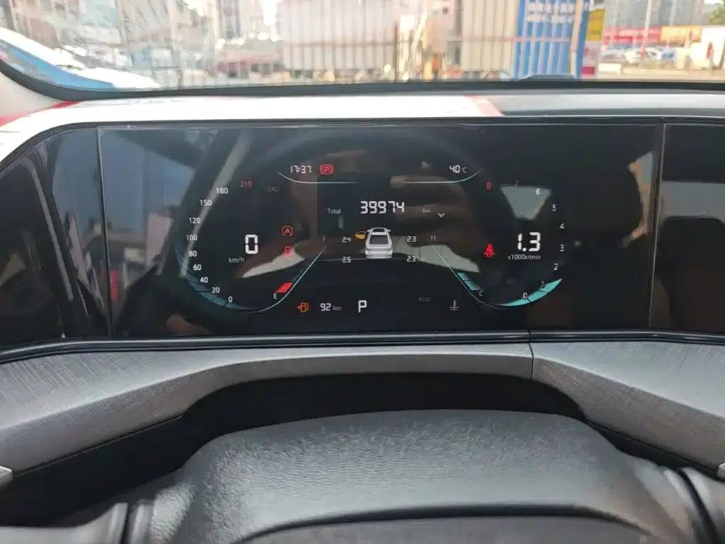 Changan Eado 2023 Enjoy Edition PLUS Blue Whale NE 1.4T GDI DCT Premium Edition — миниатюра 12