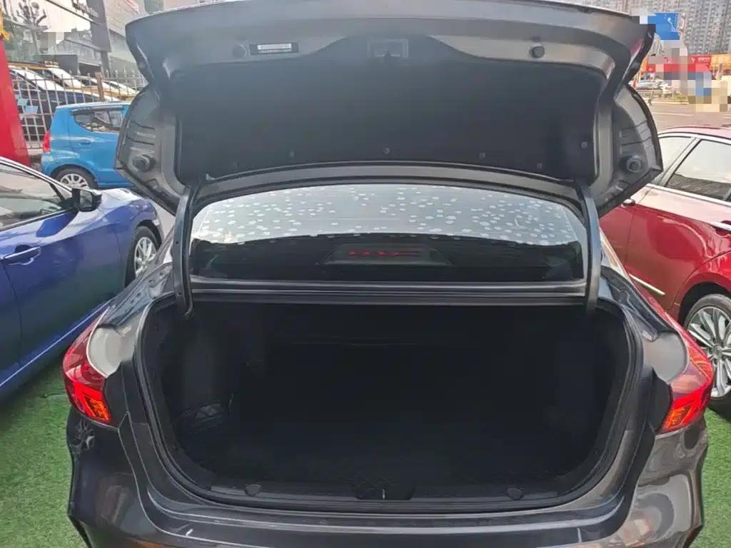 Changan Eado 2023 Enjoy Edition PLUS Blue Whale NE 1.4T GDI DCT Premium Edition — миниатюра 19