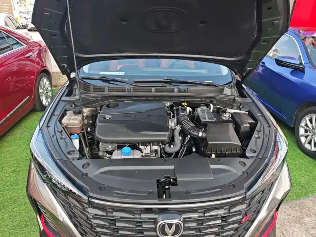 Changan Eado 2023 Enjoy Edition PLUS Blue Whale NE 1.4T GDI DCT Premium Edition — миниатюра 20