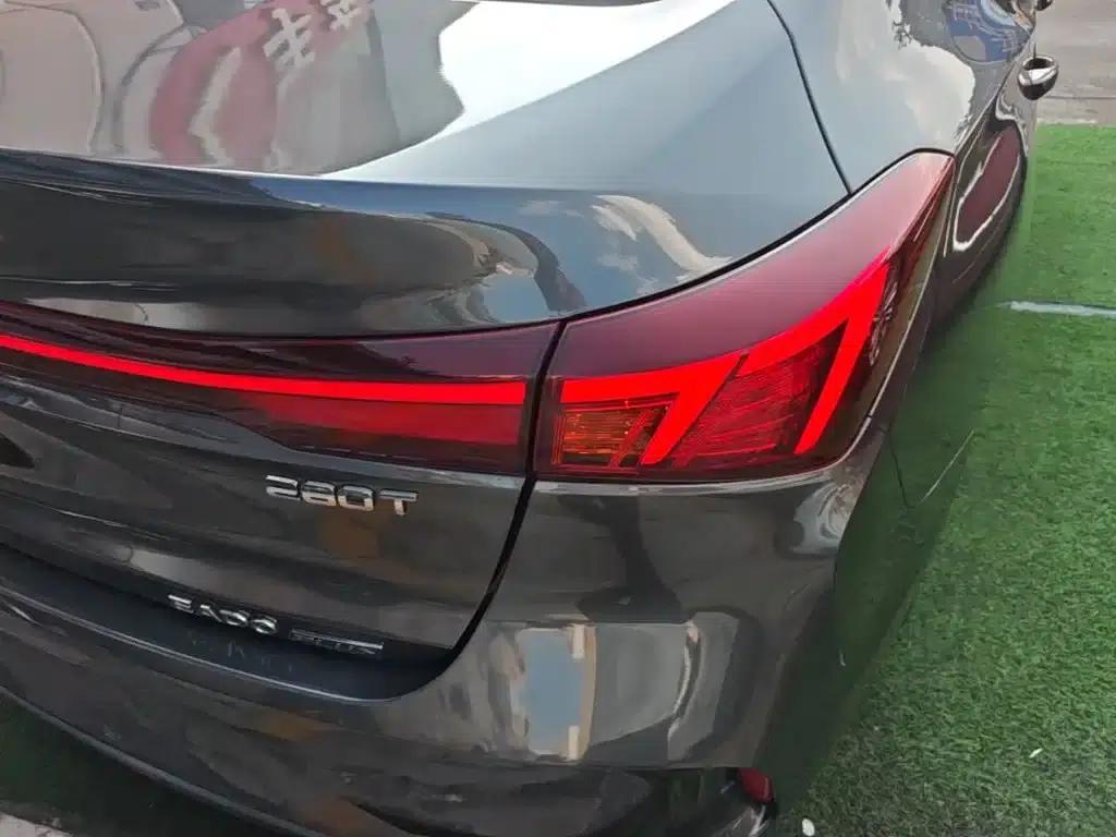 Changan Eado 2023 Enjoy Edition PLUS Blue Whale NE 1.4T GDI DCT Premium Edition — миниатюра 8