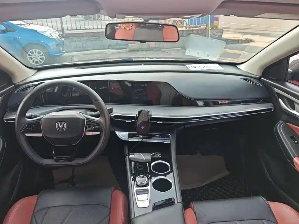 Changan Eado 2023 Enjoy Edition PLUS Blue Whale NE 1.4T GDI DCT Premium Edition — миниатюра 10