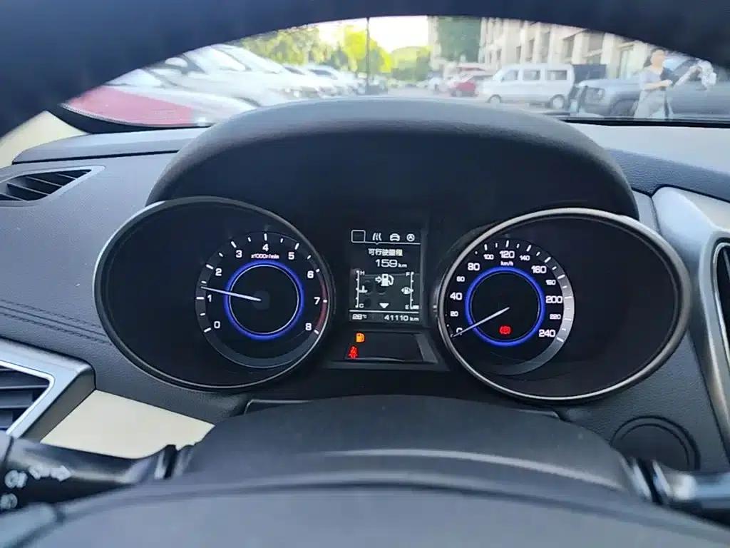 Changan Eado 2016 1.6L Manual Fashion Edition — миниатюра 12