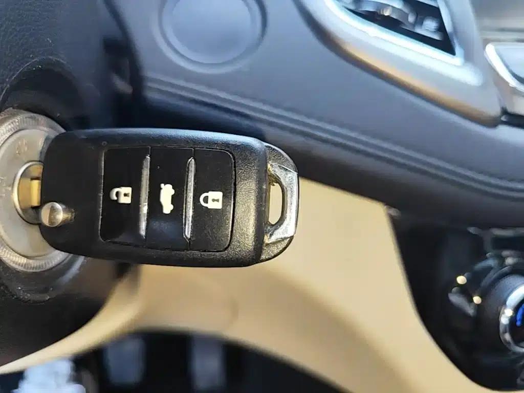 Changan Eado 2016 1.6L Manual Fashion Edition — миниатюра 9