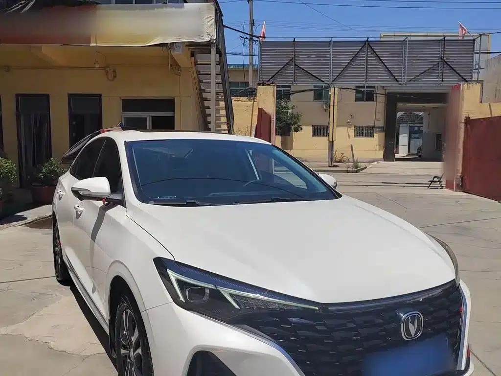 Changan Eado 2022 PLUS Blue Whale NE 1.4T GDI DCT Premium Edition — миниатюра 7