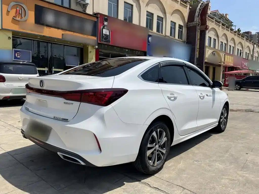 Changan Eado 2024 PLUS Blue Whale NE 1.4T GDI DCT High-Performance Edition — миниатюра 7