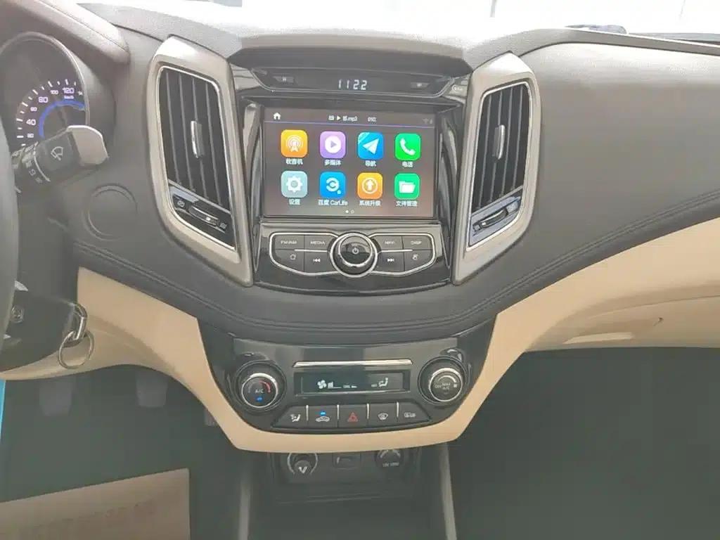 Changan Eado 2016 1.6L Manual Fashion Edition — миниатюра 13