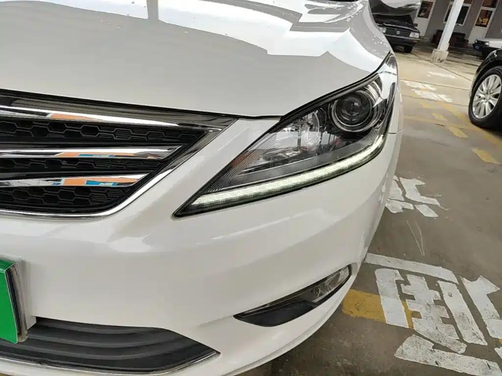 Changan Eado 2016 1.6L Manual Fashion Edition — миниатюра 24