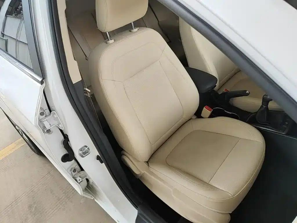 Changan Eado 2016 1.6L Manual Fashion Edition — миниатюра 25