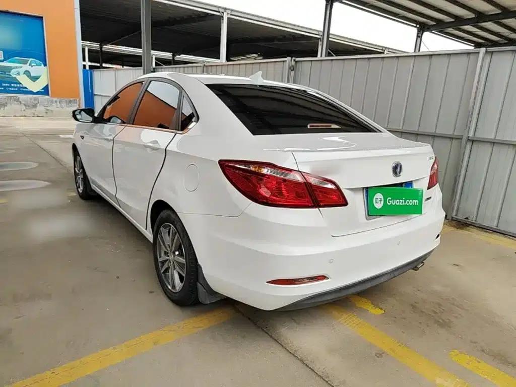 Changan Eado 2016 1.6L Manual Fashion Edition — миниатюра 5