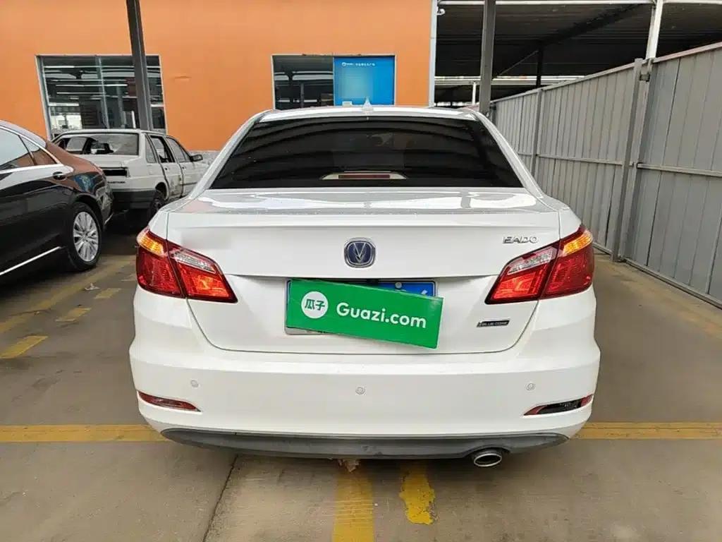 Changan Eado 2016 1.6L Manual Fashion Edition — миниатюра 6