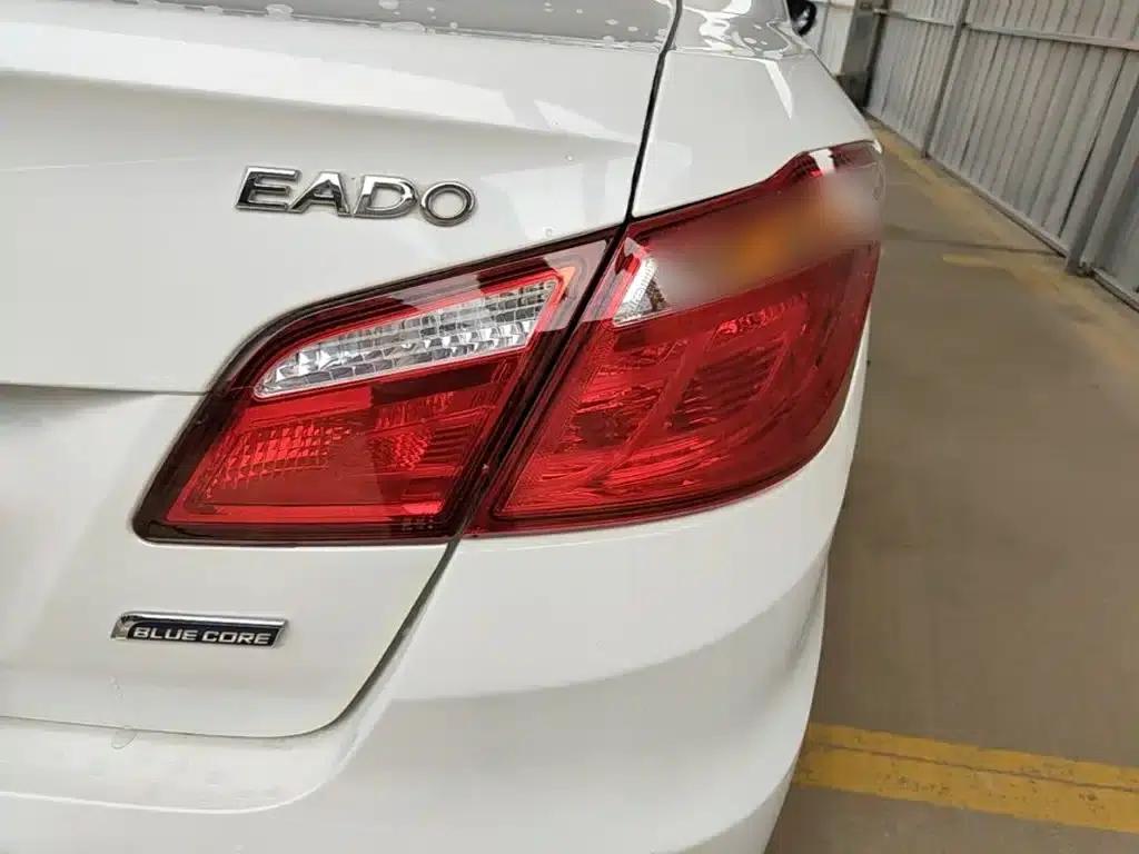 Changan Eado 2016 1.6L Manual Fashion Edition — миниатюра 8