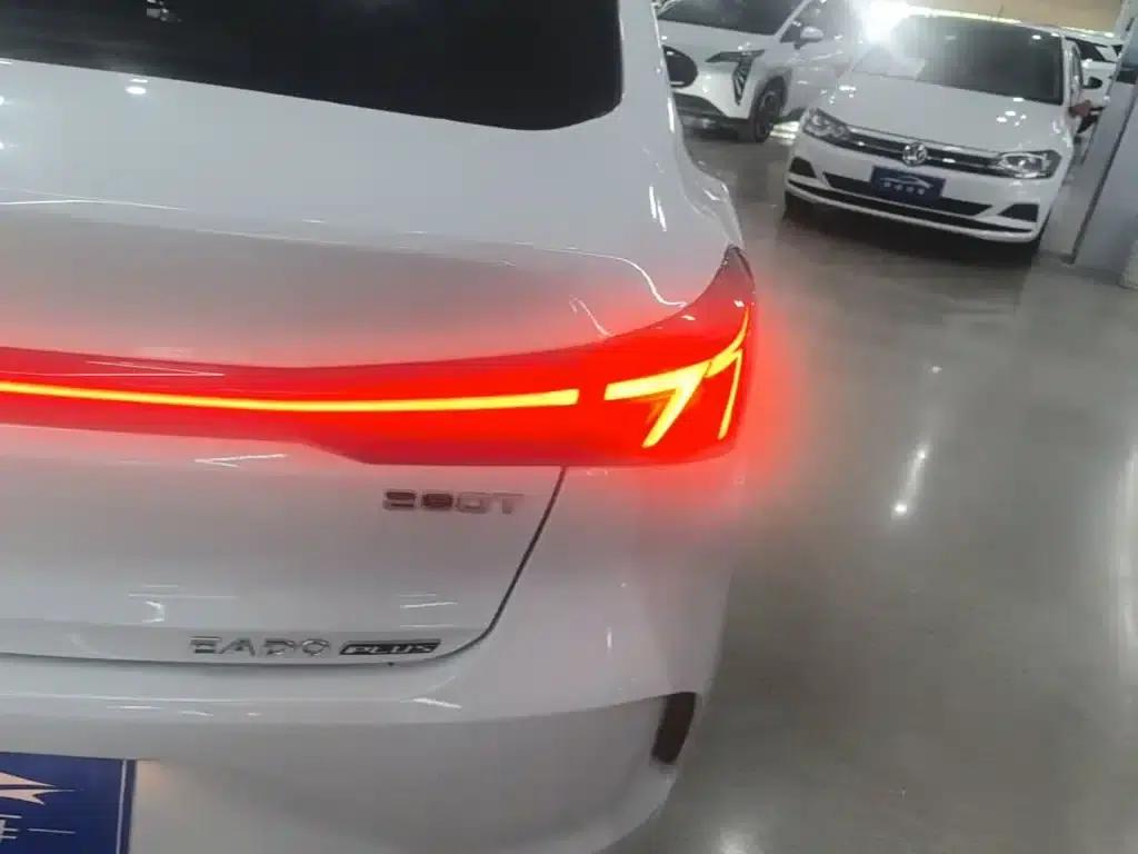 Changan Eado 2022 PLUS Blue Whale NE 1.4T GDI DCT Premium Edition — миниатюра 8