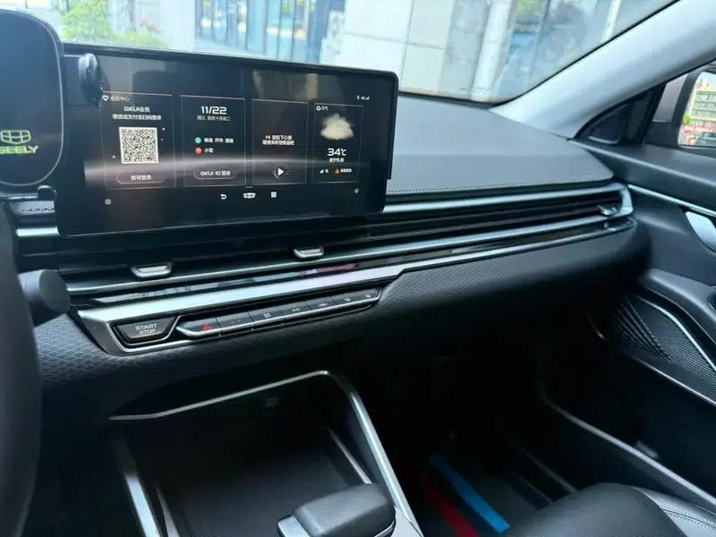 Geely Emgrand 2022 4th Generation 1.5L CVT Premium — миниатюра 10