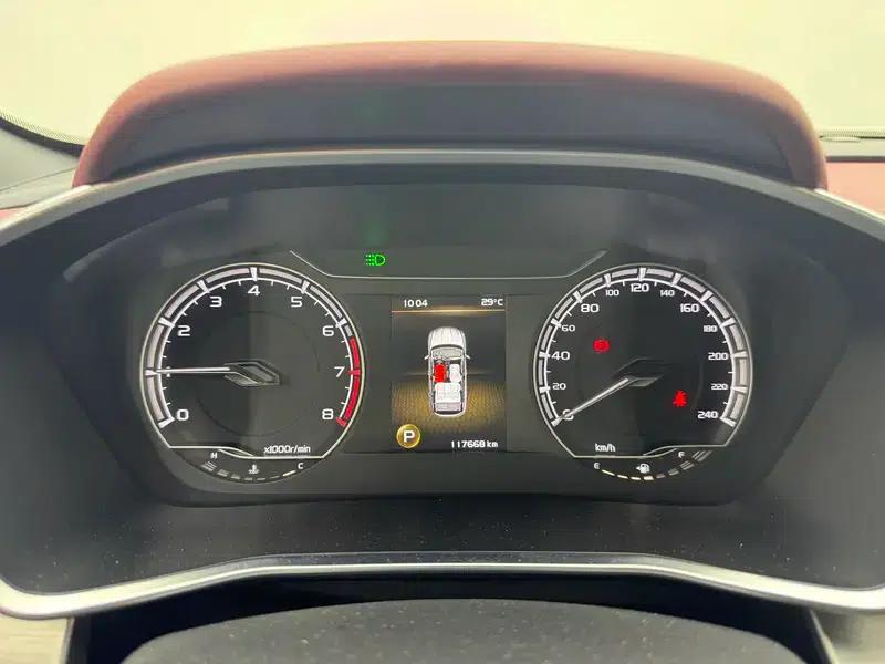 Geely Binyue 2020 PRO 260T DCT Knight — миниатюра 15