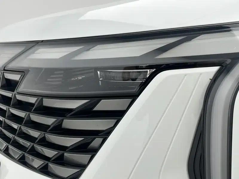 Geely Boyue L 2023 1.5TD DCT Premium Edition — миниатюра 12