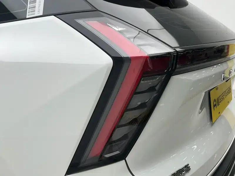 Geely Boyue L 2023 1.5TD DCT Premium Edition — миниатюра 13
