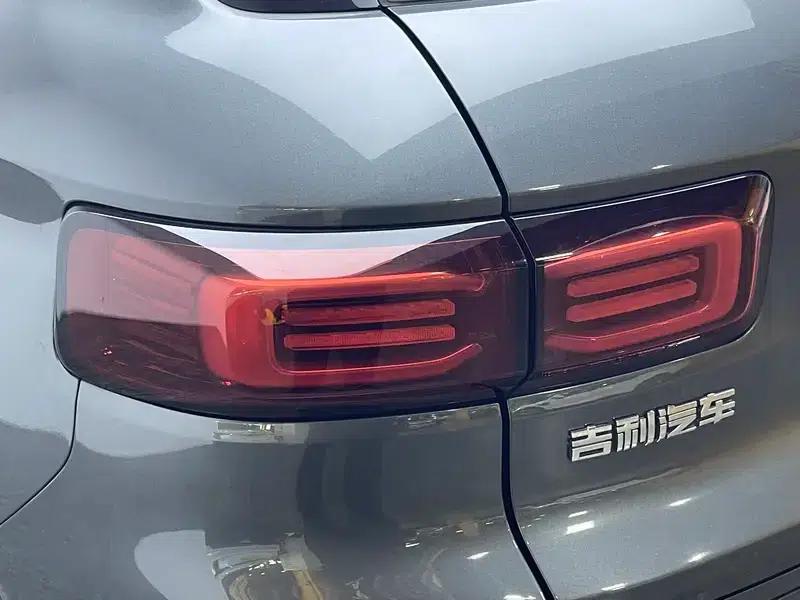 Geely ICON 2020 1.5TD DCT i9 BSG — миниатюра 13
