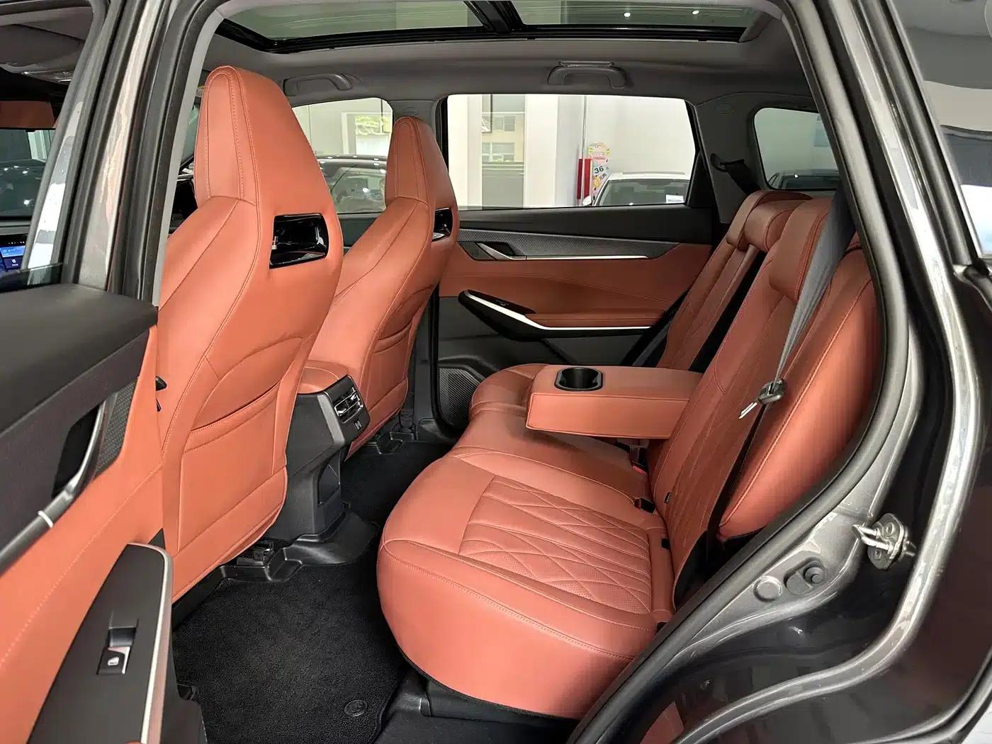 Changan CS75PLUS 2024 Model, Third Generation, Champion Edition, 1.5T Intelligent Driving and Sporty Type — миниатюра 6