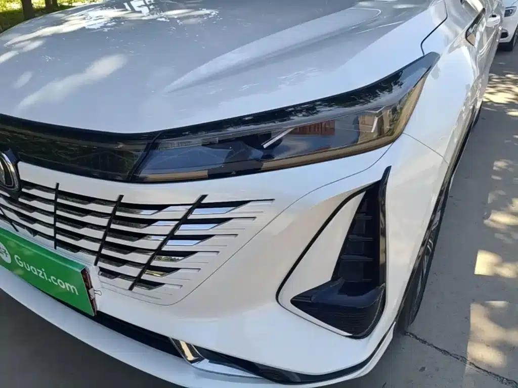 Changan CS75PLUS 2023 Model, Third Generation, 1.5T Automatic Premium Edition — миниатюра 24
