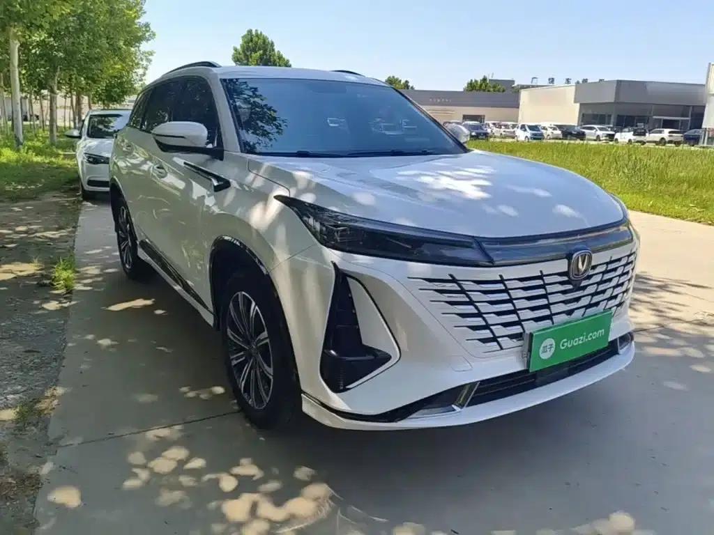 Changan CS75PLUS 2023 Model, Third Generation, 1.5T Automatic Premium Edition — миниатюра 4