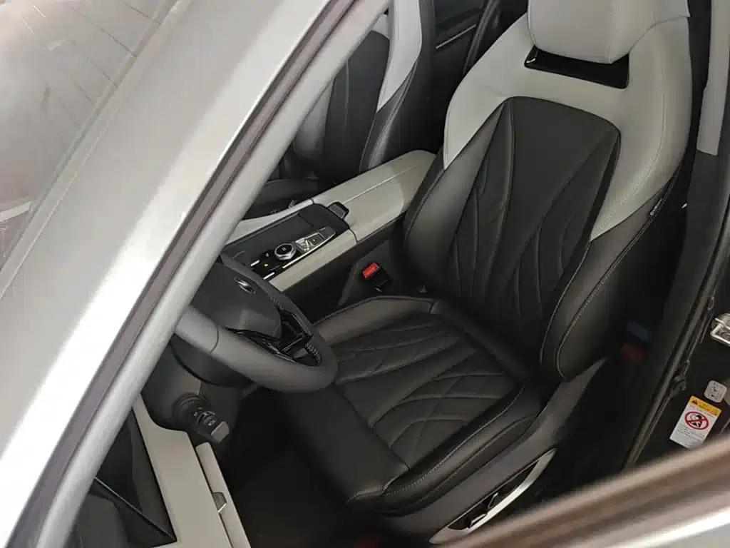 Changan CS75PLUS 2024 Model, Third Generation, Champion Edition, 1.5T Intelligent Driving and Sporty Type — миниатюра 15