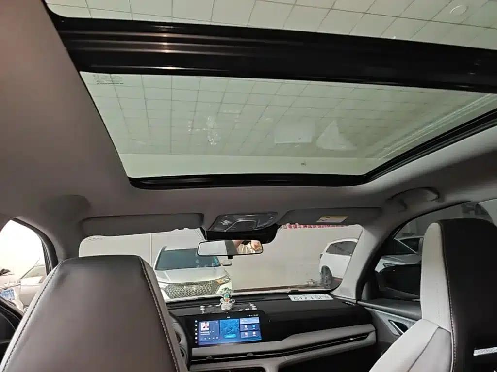 Changan CS75PLUS 2024 Model, Third Generation, Champion Edition, 1.5T Intelligent Driving and Sporty Type — миниатюра 18