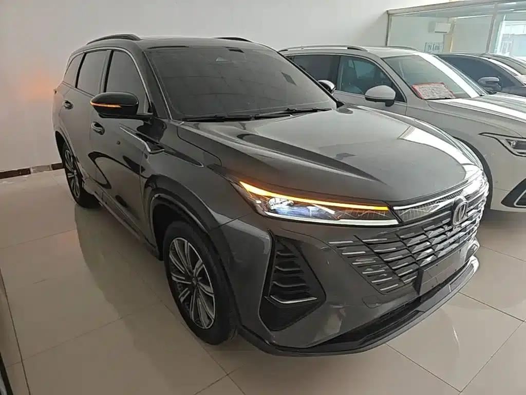 Changan CS75PLUS 2024 Model, Third Generation, Champion Edition, 1.5T Intelligent Driving and Sporty Type — миниатюра 4