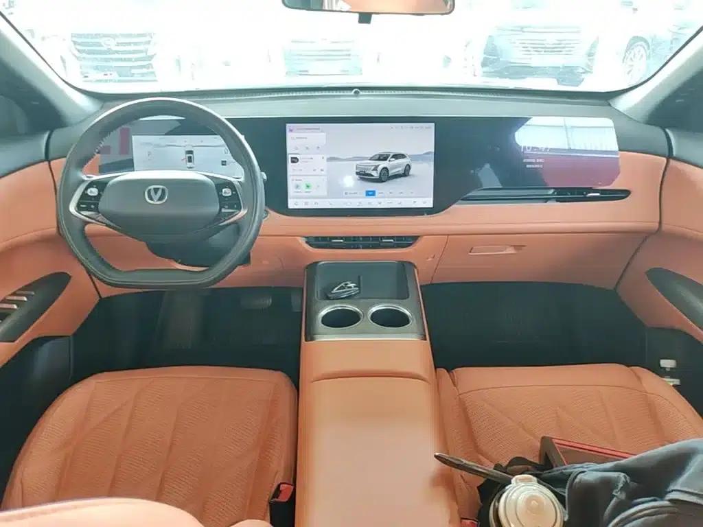 Changan CS75PLUS 2025 Fourth Generation 1.5T New Blue Whale Smart Premium Edition — миниатюра 10