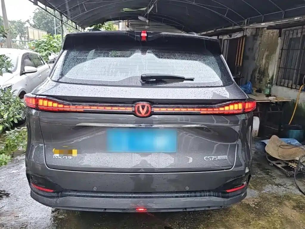 Changan CS75PLUS 2025 Fourth Generation 1.5T New Blue Whale Smart Flagship Edition — миниатюра 6
