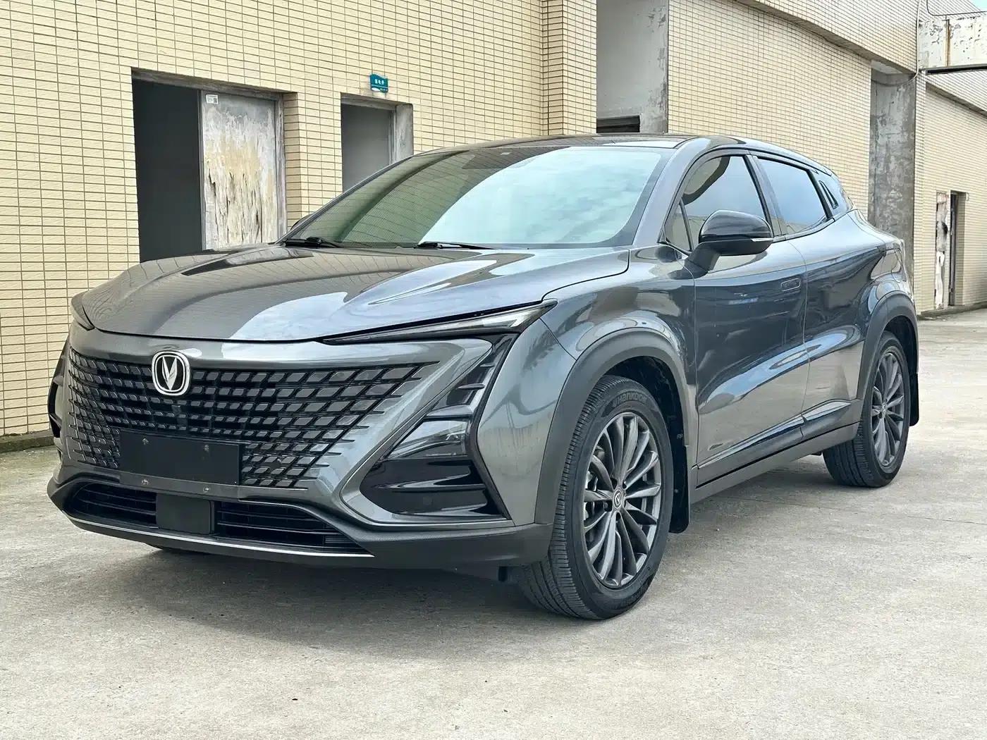 Changan UNI-T 2022 1.5T Premium Edition — миниатюра 1