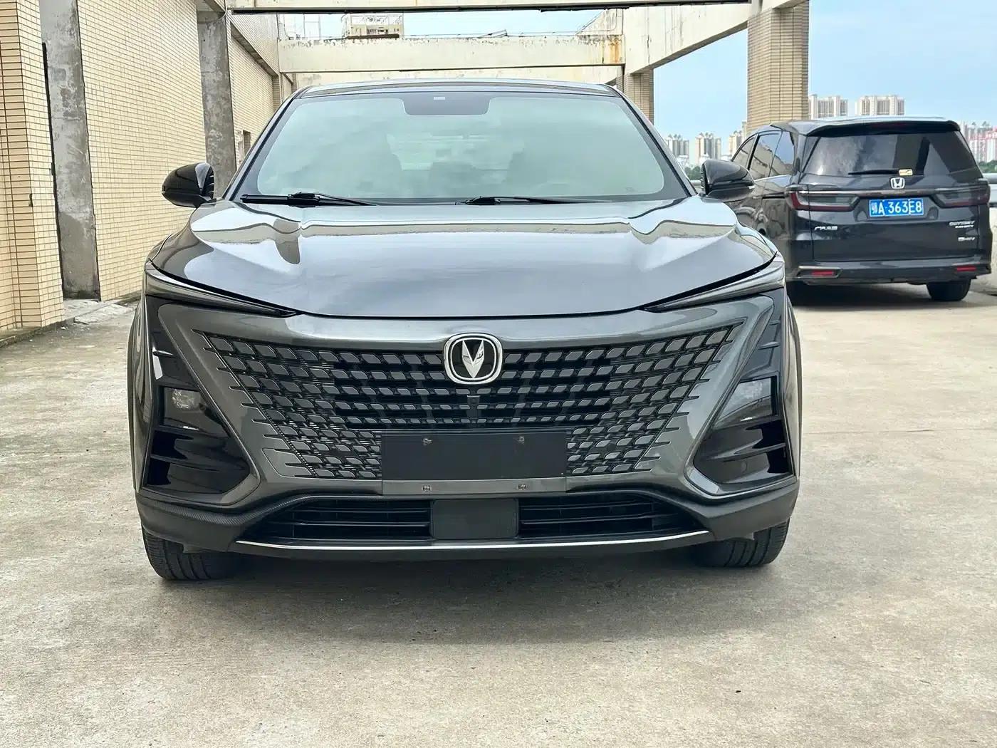 Changan UNI-T 2022 1.5T Premium Edition — миниатюра 2