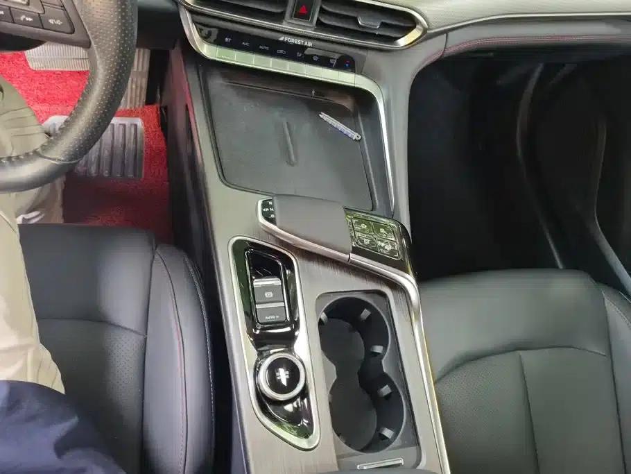 Changan UNI-T 2020 1.5T Flagship Edition — миниатюра 16