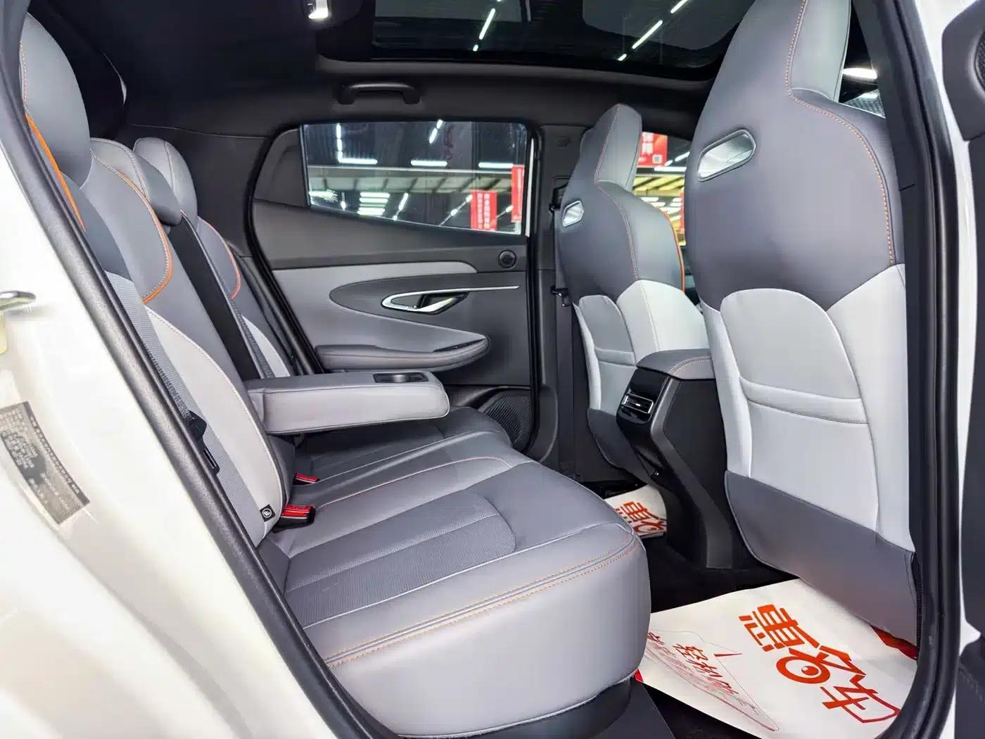 Changan UNI-T 2022 1.5T Premium Edition — миниатюра 5
