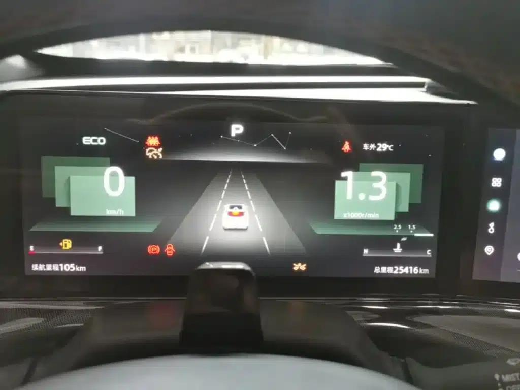 Changan UNI-T 2022 1.5T Flagship Edition — миниатюра 12