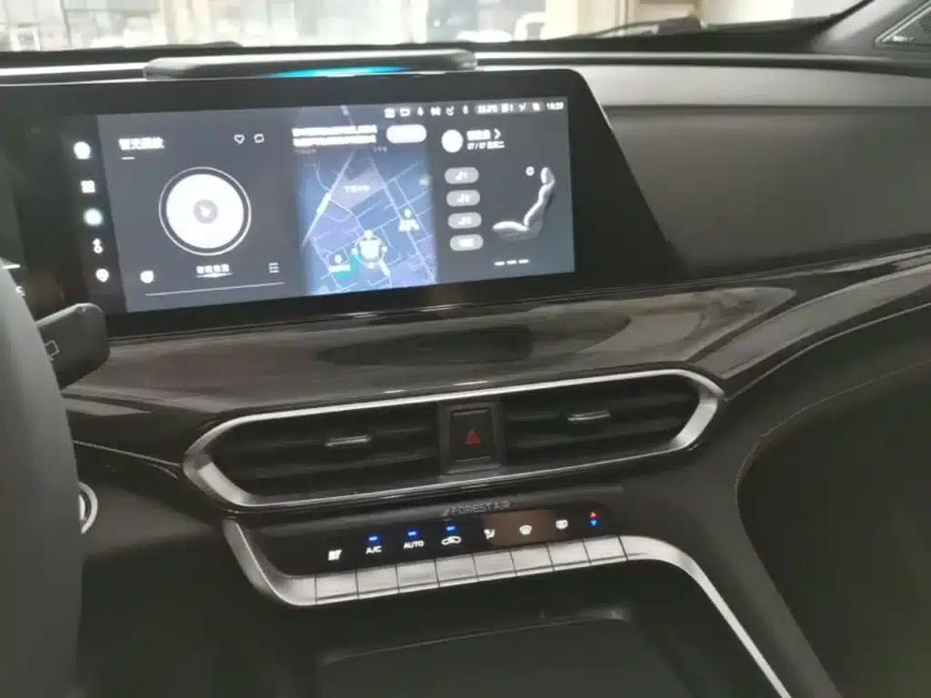 Changan UNI-T 2022 1.5T Flagship Edition — миниатюра 13