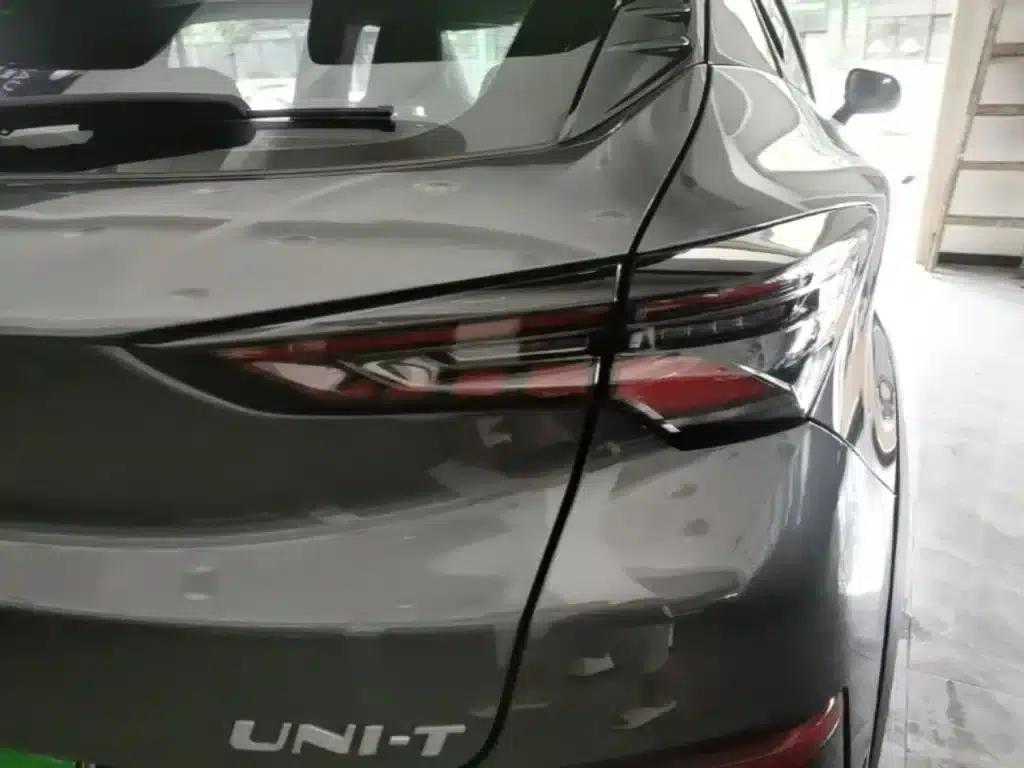 Changan UNI-T 2022 1.5T Flagship Edition — миниатюра 8