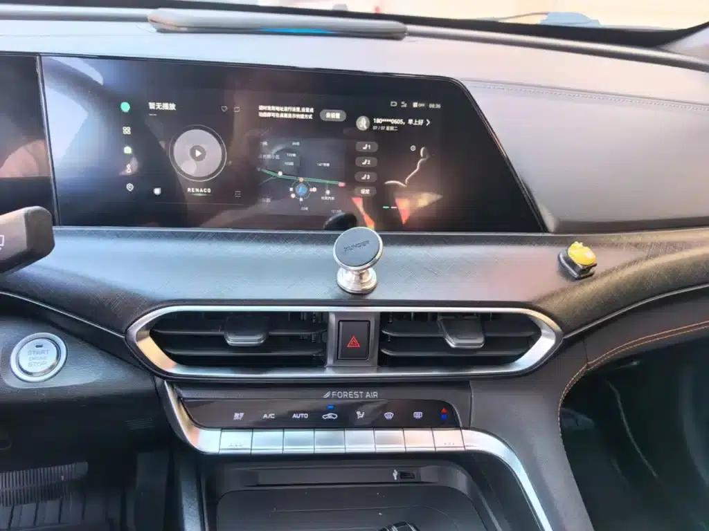 Changan UNI-T 2022 1.5T Premium Edition — миниатюра 13