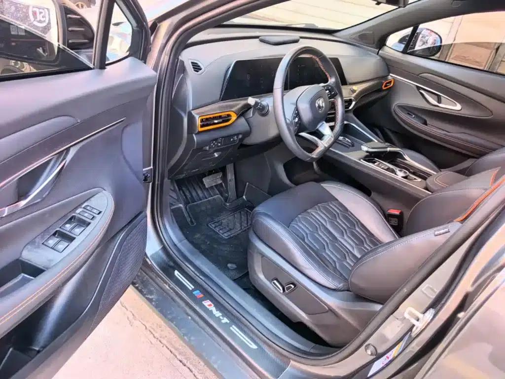 Changan UNI-T 2022 1.5T Premium Edition — миниатюра 16