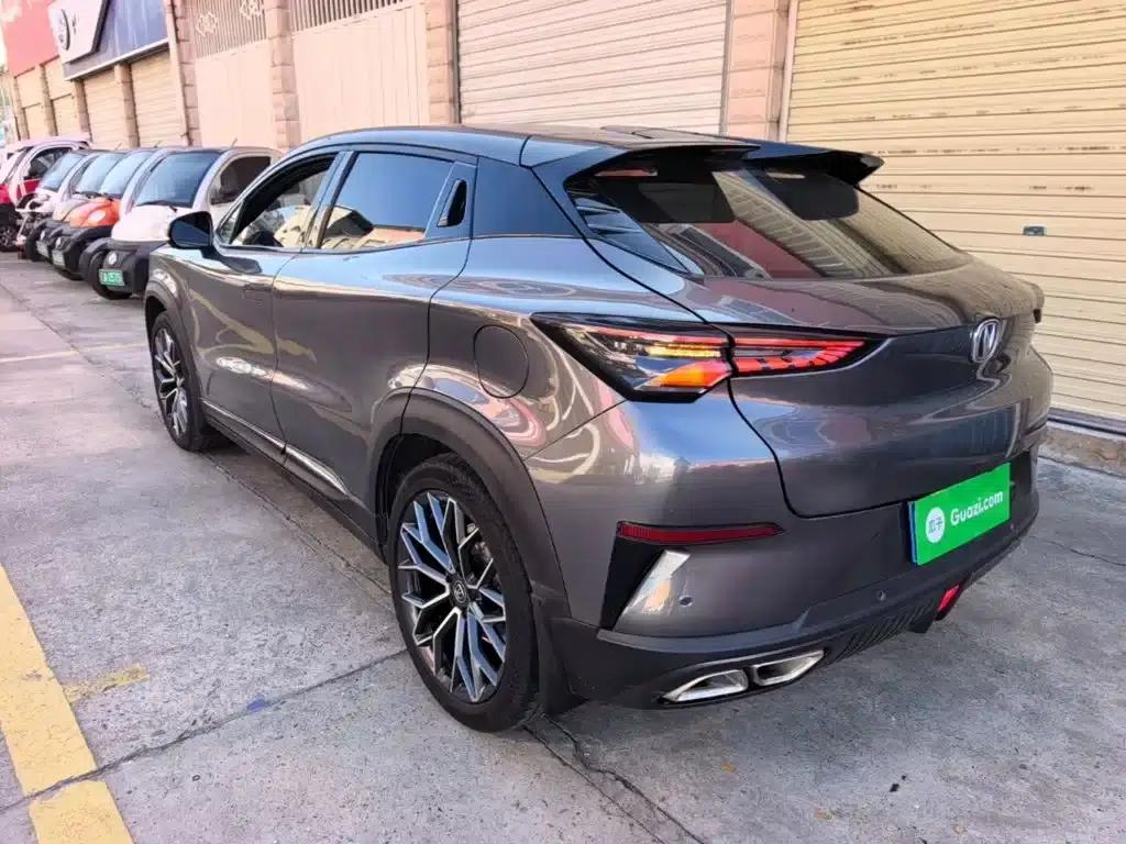 Changan UNI-T 2022 1.5T Premium Edition — миниатюра 5
