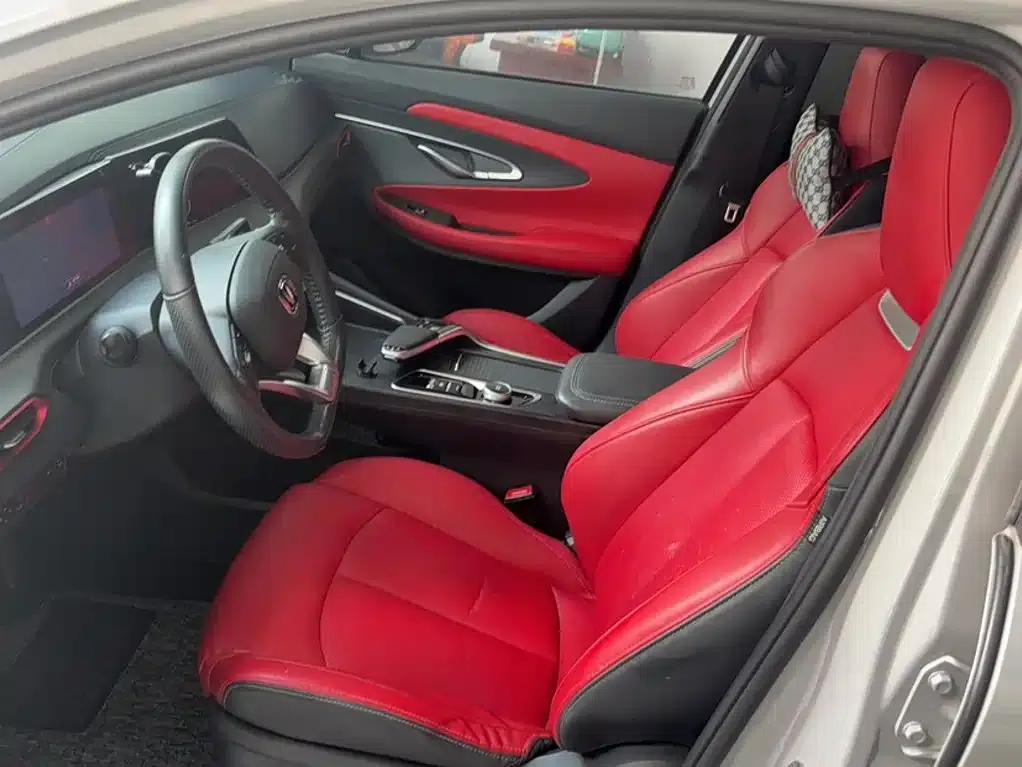 Changan UNI-T 2020 1.5T Premium Edition — миниатюра 12