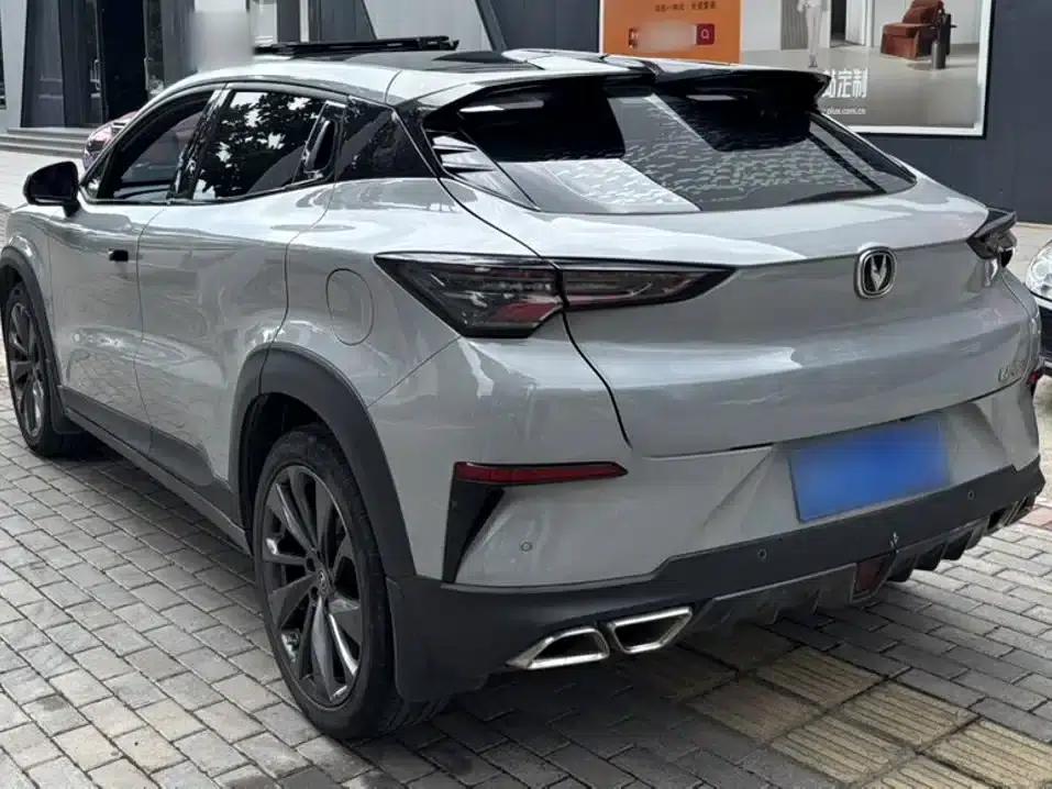 Changan UNI-T 2020 1.5T Premium Edition — миниатюра 13